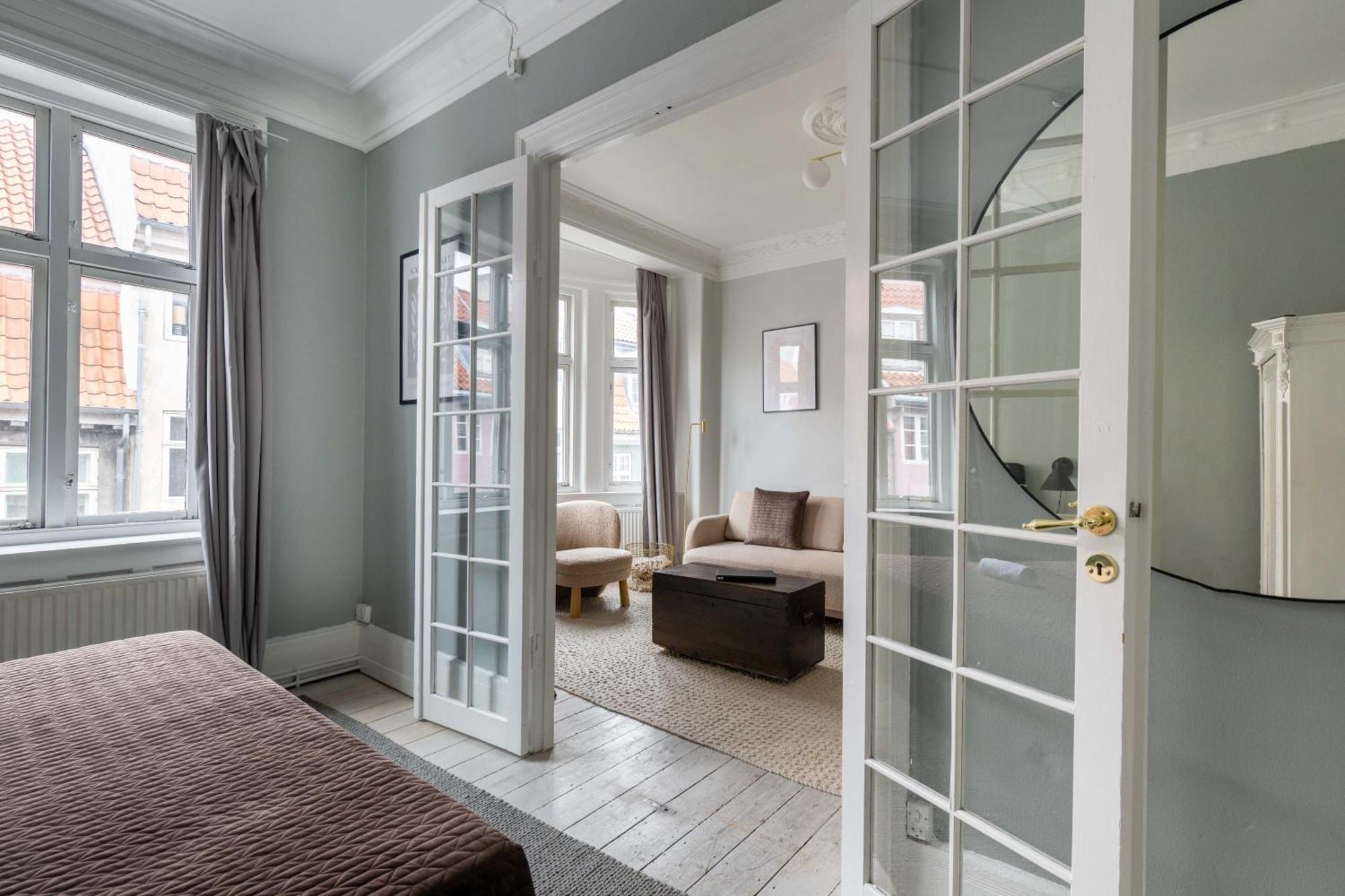 Super Central 2Br Apartment In Old Town Copenhagen Exterior photo